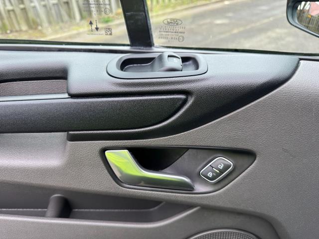 2022 Ford Transit Custom L2 2.0 Ecoblue 130Ps Low Roof Trend Van (FH22JXC) Image 43