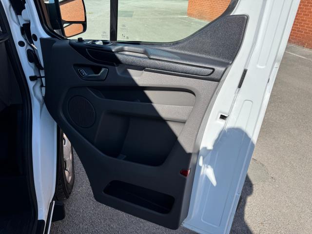 2022 Ford Transit Custom L2 2.0 Ecoblue 130Ps Low Roof Trend Van (FH22NAU) Image 18