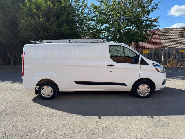 2022 Ford Transit Custom L2 2.0 Ecoblue 130Ps Low Roof Trend Van (FH22NAU) Image 10