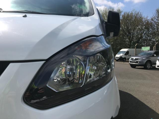 2018 Ford Transit Custom  290 L1 DIESEL FWD 2.0 TDCI 105PS LOW ROOF VAN EURO 6 (FH67WBY) Image 12
