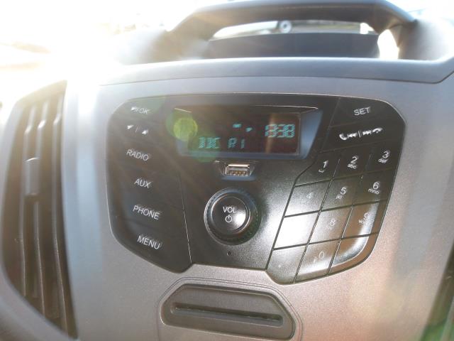 2019 Ford Transit 350 L3 2.0 TDCi 130PS Double Cab Dropside (FJ19YBW) Image 26