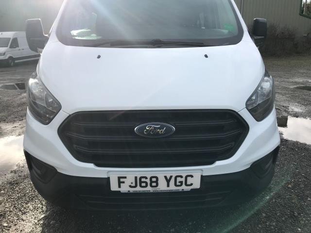 2018 Ford Transit Custom 2.0 Tdci 105Ps Low Roof D/Cab Van Euro 6 Limited to 70MPH (FJ68YGC) Image 15