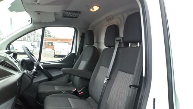 2018 Ford Transit Custom 2.0 Tdci 105Ps Low Roof Van (FL18XAX) Thumbnail 17