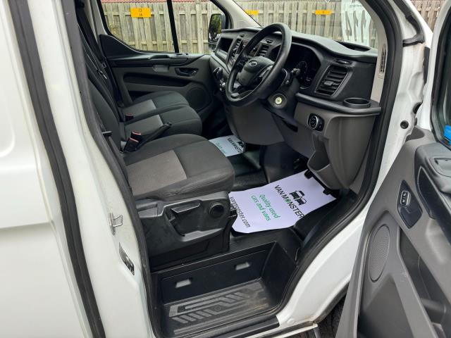 2019 Ford Transit Custom 2.0 Tdci 130Ps Low Roof Van (FL19JMX) Image 10