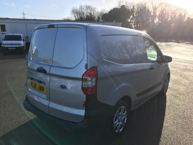 2019 Ford Transit Courier 1.5 Tdci Trend Van [6 Speed] (FL19JWN) Image 9