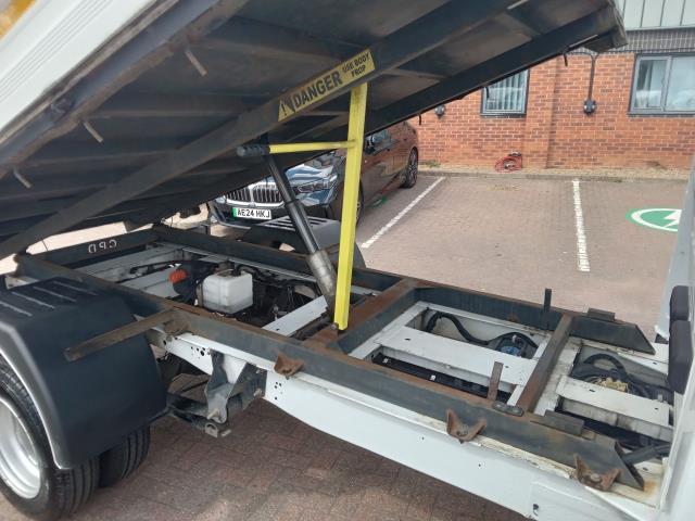 2021 Ford Transit 2.0 Ecoblue 130Ps Chassis Cab (FL21EZR) Image 7
