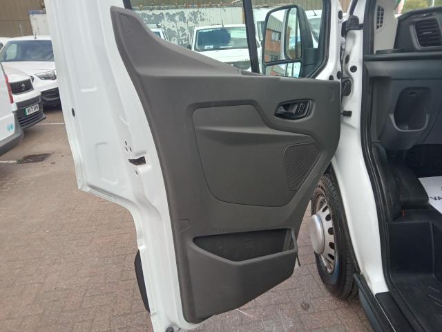 2021 Ford Transit 2.0 Ecoblue 130Ps Chassis Cab (FL21EZR) Image 25