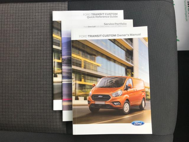2018 Ford Transit Custom 2.0 ECOBLUE 130PS SWB LOW ROOF TREND VAN EURO 6 (FL68AYJ) Thumbnail 29