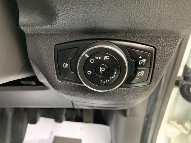 2018 Ford Transit Courier 1.5 Tdci Van [6 Speed] (FL68AYP) Image 19