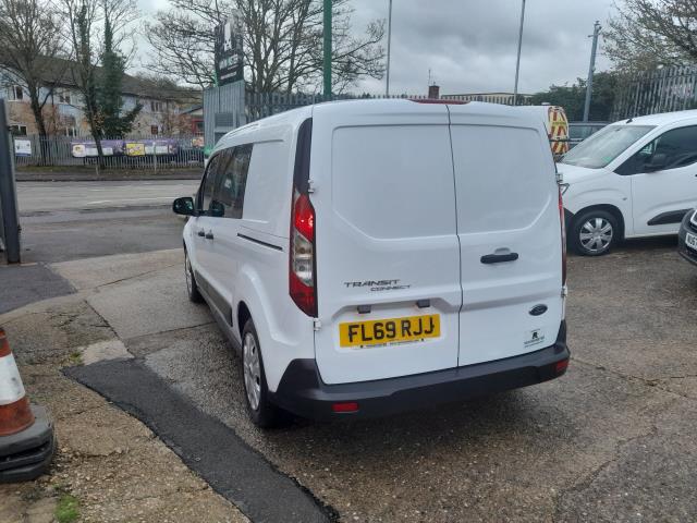 2019 Ford Transit Connect 1.5 Ecoblue 100Ps Trend D/Cab Van (FL69RJJ) Image 5