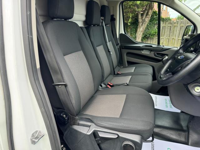 2019 Ford Transit Custom 2.0 Ecoblue 105Ps Low Roof Leader Van (FL69RLU) Image 16