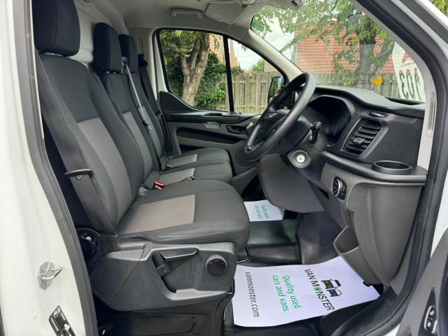 2019 Ford Transit Custom 2.0 Ecoblue 105Ps Low Roof Leader Van (FL69RLU) Image 15