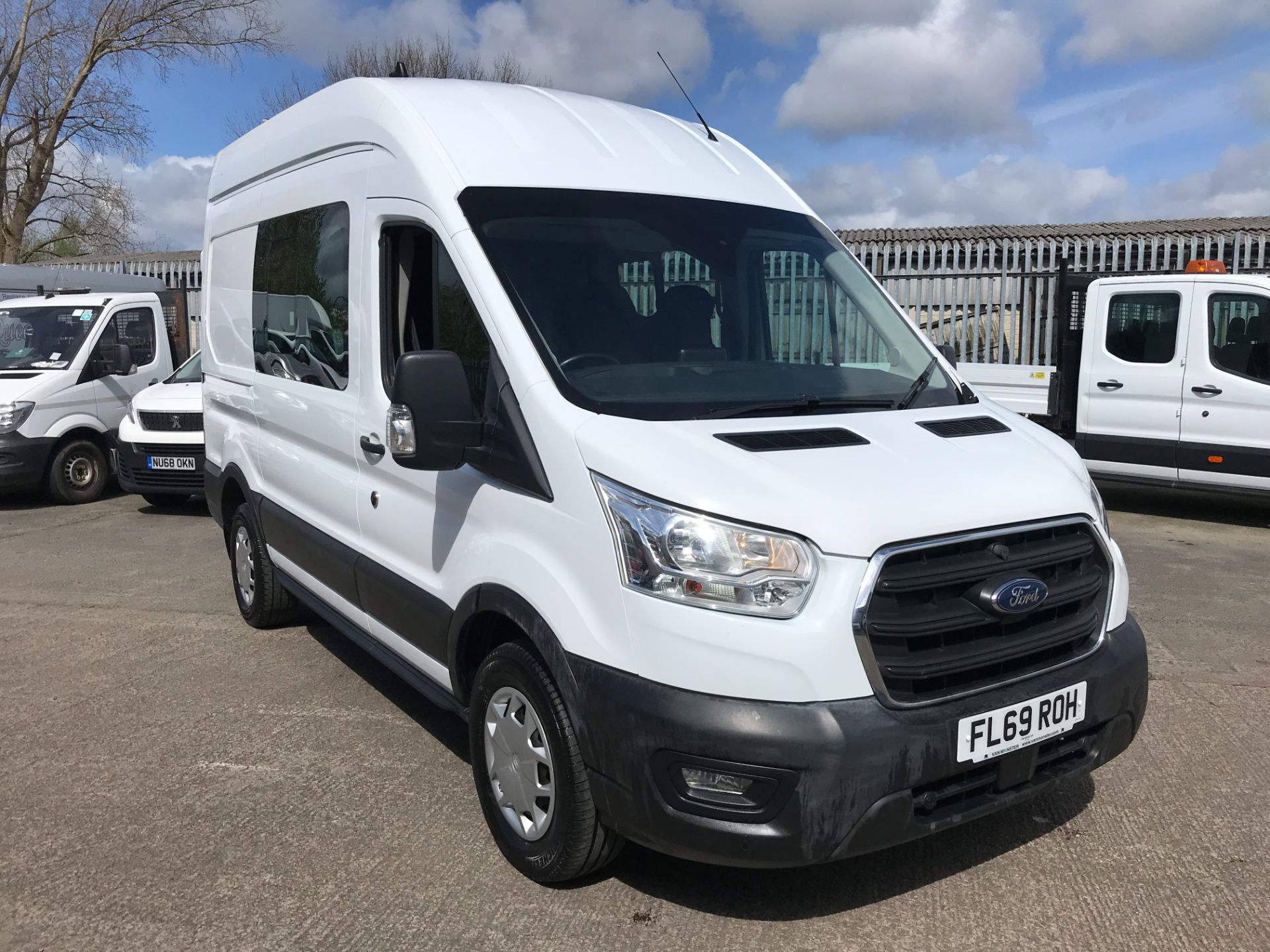 2019 Ford Transit T350 L2 H3 2.0ECOBLUE TREND DOUBLE CAB 130PS EURO 6 (FL69ROH)