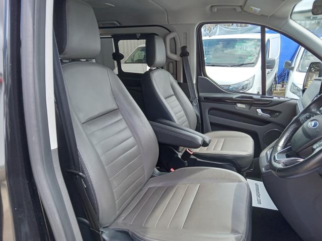 2020 Ford Tourneo Custom 2.0 Ecoblue 185Ps L/R 8 Seat Titanium X Auto (FL70BLV) Image 26