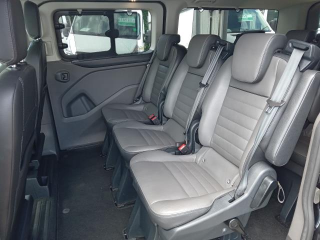 2020 Ford Tourneo Custom 2.0 Ecoblue 185Ps L/R 8 Seat Titanium X Auto (FL70BLV) Image 18