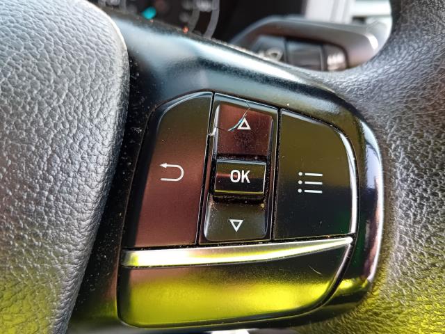 2022 Ford Transit Custom 300 L1 2.0TDCI 105PS LOW ROOF DOUBLE CAB EURO 6 (FL72SVK) Image 33