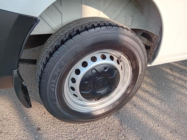 2022 Ford Transit Custom 300 L1 2.0TDCI 105PS LOW ROOF DOUBLE CAB EURO 6 (FL72SVK) Image 20