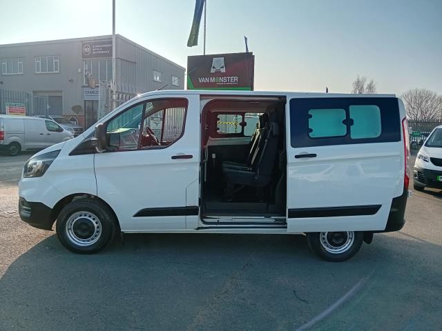2022 Ford Transit Custom 300 L1 2.0TDCI 105PS LOW ROOF DOUBLE CAB EURO 6 (FL72SVK) Image 10