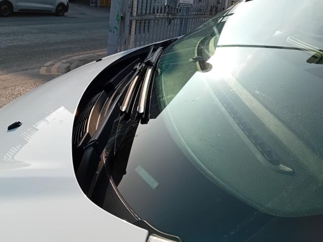 2022 Ford Transit Custom 300 L1 2.0TDCI 105PS LOW ROOF DOUBLE CAB EURO 6 (FL72SVK) Image 45