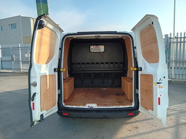 2022 Ford Transit Custom 300 L1 2.0TDCI 105PS LOW ROOF DOUBLE CAB EURO 6 (FL72SVK) Image 26