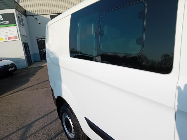 2022 Ford Transit Custom 300 L1 2.0TDCI 105PS LOW ROOF DOUBLE CAB EURO 6 (FL72SVK) Image 8
