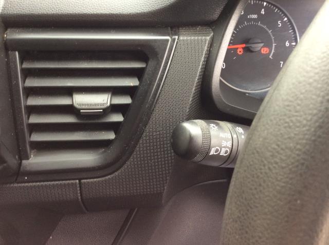 2022 Renault Trafic Ll30 Blue Dci 130 Business+ Van (FL72VWR) Image 31