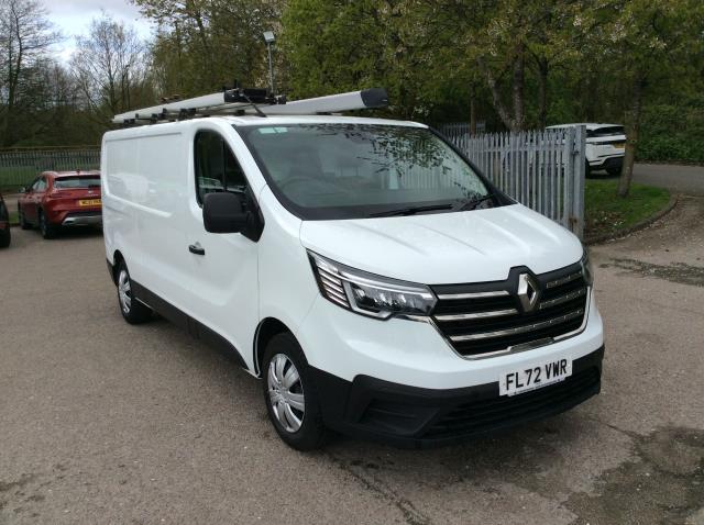 2022 Renault Trafic Ll30 Blue Dci 130 Business+ Van (FL72VWR) Image 2