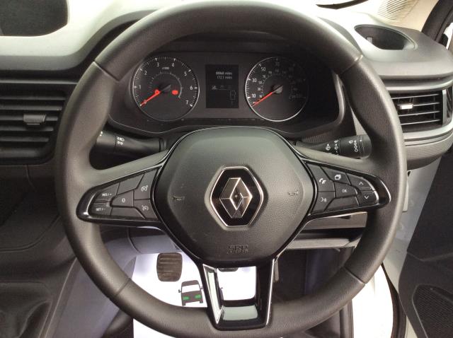 2022 Renault Trafic Ll30 Blue Dci 130 Business+ Van (FL72VWR) Image 17