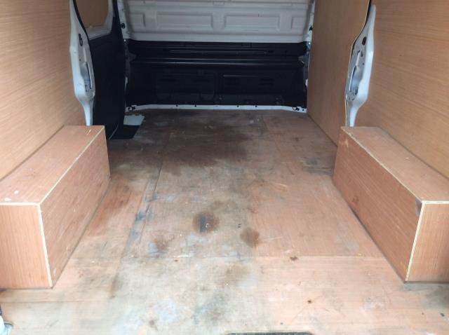 2022 Renault Trafic Ll30 Blue Dci 130 Business+ Van (FL72VWR) Image 13