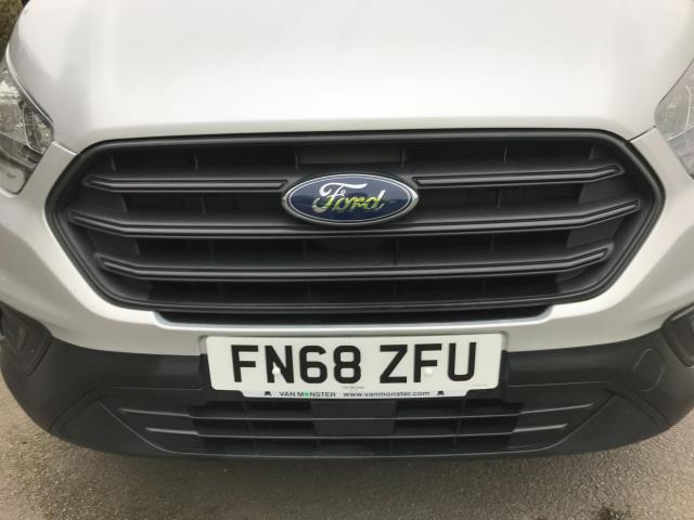 2018 Ford Transit Custom 2.0 Tdci 105Ps Low Roof Kombi Van (FN68ZFU) Image 14