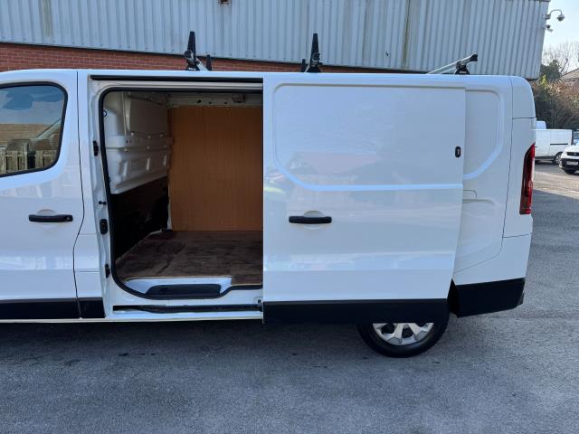 2022 Renault Trafic Ll30 Blue DCI 130 Business+ Van (FN72HHY) Image 46