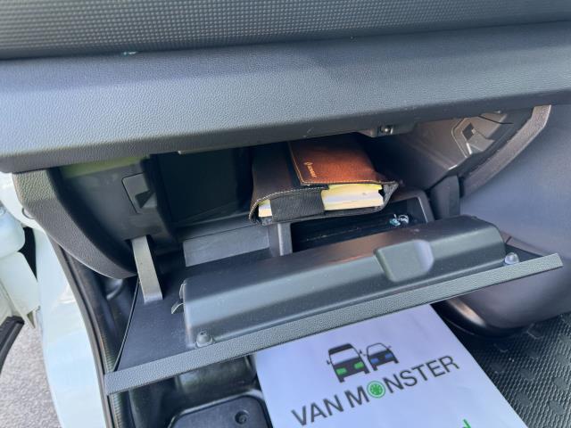 2022 Renault Trafic Ll30 Blue DCI 130 Business+ Van (FN72HHY) Image 42