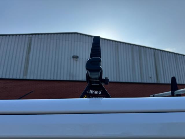 2022 Renault Trafic Ll30 Blue DCI 130 Business+ Van (FN72HHY) Image 47