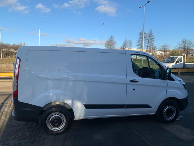 2017 Ford Transit Custom 2.0 Tdci 105Ps Low Roof Van *SPEED RESTRICTED TO 70 MPH* (FP17UWT) Thumbnail 13