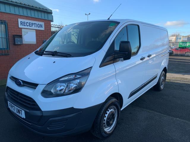 2017 Ford Transit Custom 2.0 Tdci 105Ps Low Roof Van *SPEED RESTRICTED TO 70 MPH* (FP17UWT) Image 3