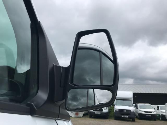 2018 Ford Transit Custom 2.0 Tdci 105Ps Low Roof Van Euro 6 (FP18BZV) Thumbnail 13