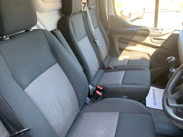 2018 Ford Transit Custom 2.0 Tdci 105Ps Low Roof Van (FP18CMY) Image 16