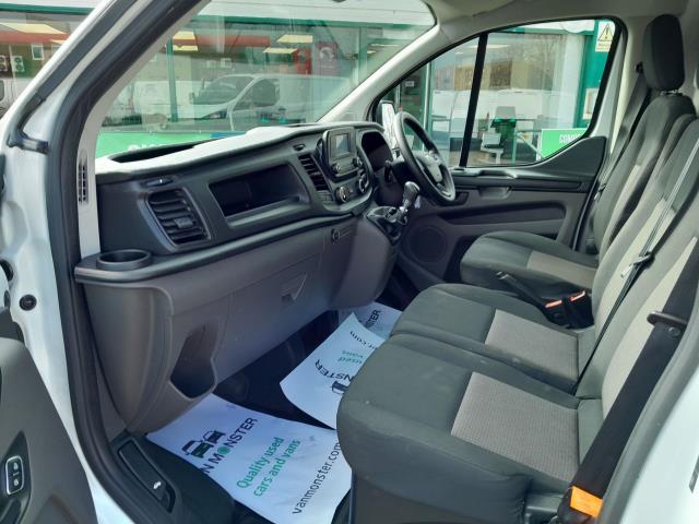 2021 Ford Transit Custom 2.0 Ecoblue Hybrid 130Ps Low Roof Leader Van (FP21RZD) Image 7