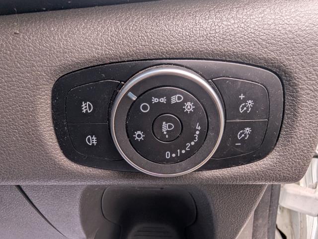 2022 Ford Transit Custom 2.0 Ecoblue 130Ps High Roof Limited Van (FP22YKJ) Image 20