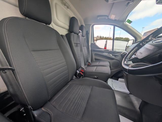 2022 Ford Transit Custom 2.0 Ecoblue 130Ps High Roof Limited Van (FP22YKJ) Image 15
