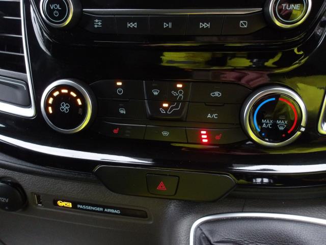 2022 Ford Transit Custom 2.0 Ecoblue 130Ps High Roof Limited Van (FP22YNN) Image 29