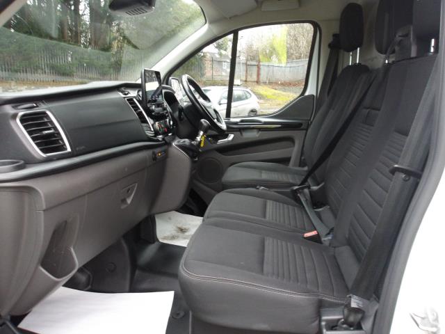 2022 Ford Transit Custom 2.0 Ecoblue 130Ps High Roof Limited Van (FP22YNN) Image 18