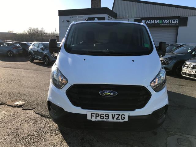 2019 Ford Transit Custom 300 L1 2.0TDCI ECOBLUE 105PS LOW ROOF LEADER EURO 6 (FP69VZG) Image 24