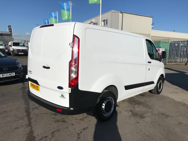 2019 Ford Transit Custom 300 L1 2.0TDCI ECOBLUE 105PS LOW ROOF LEADER EURO 6 (FP69VZG) Image 4