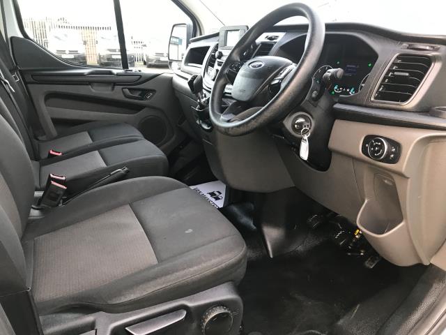 2019 Ford Transit Custom 300 L1 2.0ECOBLUE 105PS LOW ROOF DOUBLE CAB LEADER EURO 6 (FP69WBK) Image 15