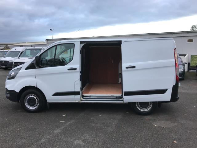 2019 Ford Transit Custom 2.0 ECOBLUE 105PS LOW ROOF LEADER VAN EURO 6 (FP69WCF) Image 5