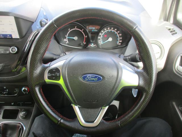 2021 Ford Transit Courier 1.5 Tdci 100Ps Sport Van [6 Speed] (FP70UKC) Image 14