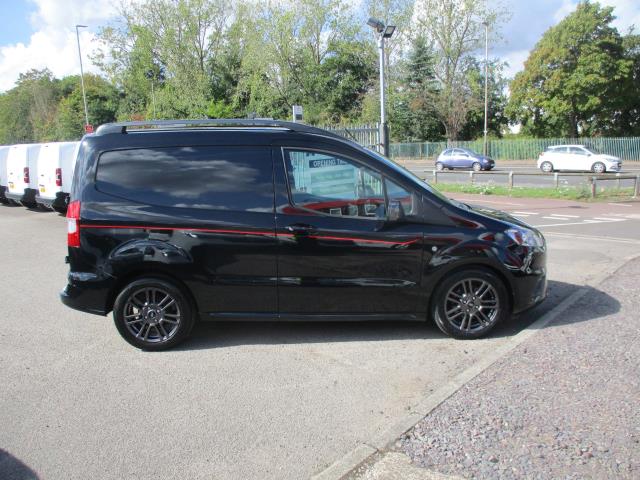2021 Ford Transit Courier 1.5 Tdci 100Ps Sport Van [6 Speed] (FP70UKC) Image 3