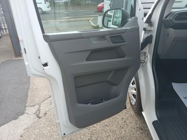 2021 Volkswagen Transporter 2.0 Tdi 110 Startline Van (GC21SWF) Image 17
