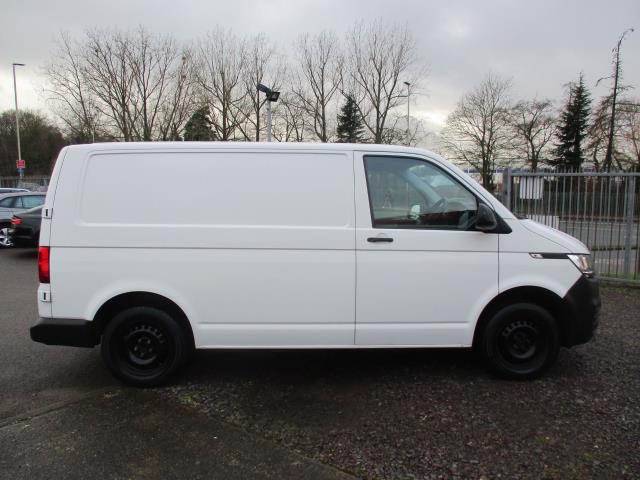 2021 Volkswagen Transporter 2.0 Tdi 110 Startline Business Van (GC21VFK) Image 3